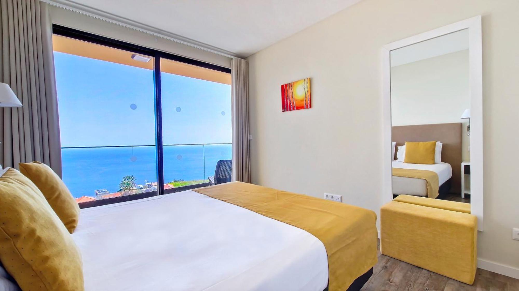 Eden Sun - A Modern Luxury Villa With A Panoramic View Prazeres Buitenkant foto